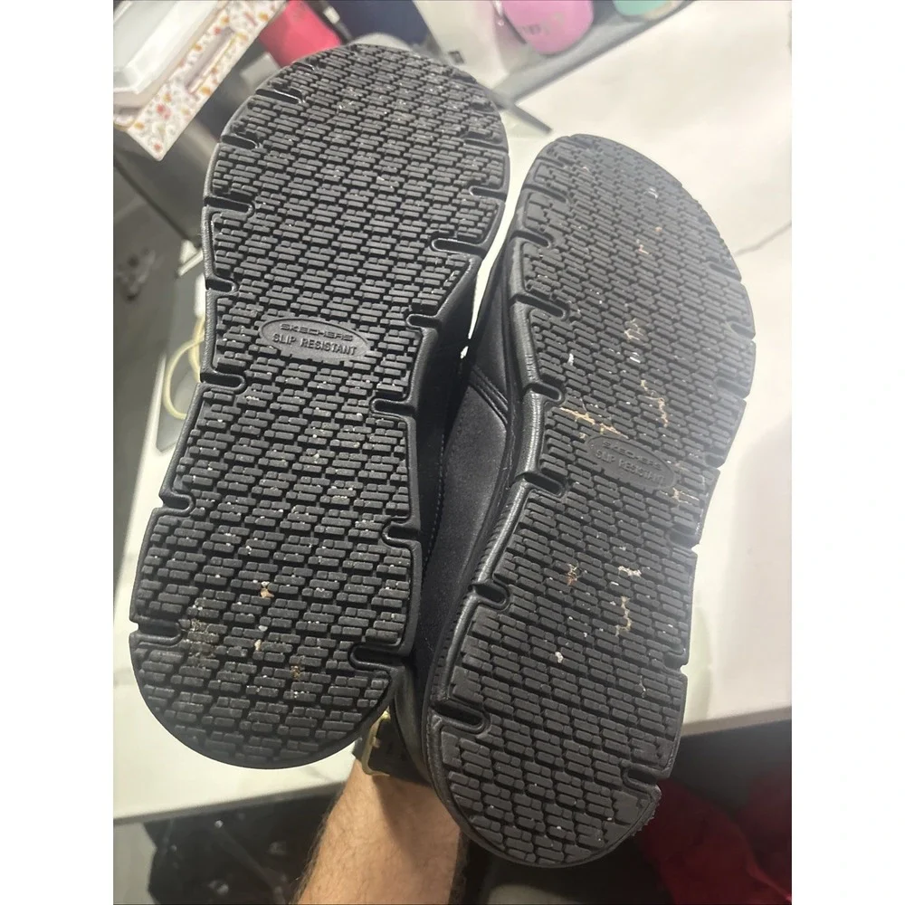 skechers mens shoes slip on slip resistant Size 13